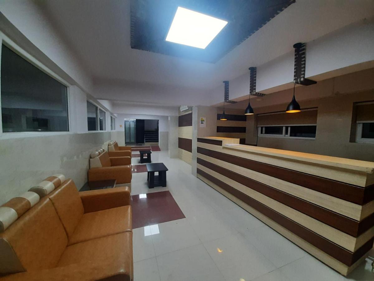 Hotel Prime Jubilee Hyderabad Exterior foto